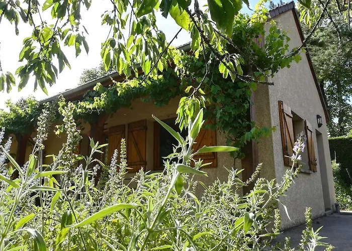 Charmant cocon, jardin, aux portes de Verneuil