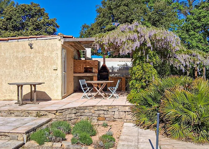 Superbe Maison À Besse-Sur-Issole Avec Wi-Fi