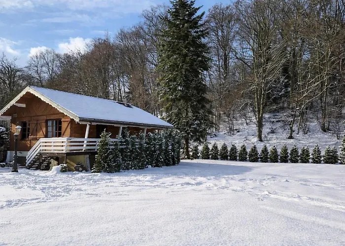 Auvers Wood lodge