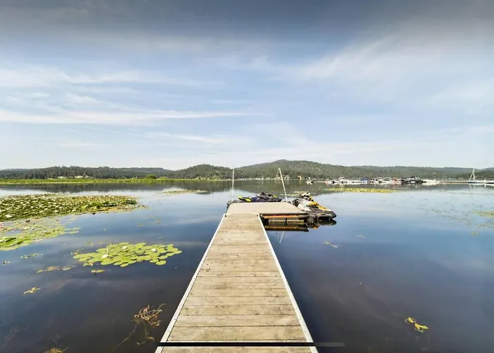 Lake Views And 90' Of Beach Access