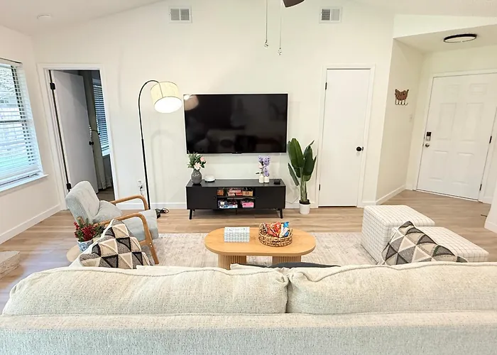 Modern And Cozy 3Br Retreat Perfect For Families Or Big Group