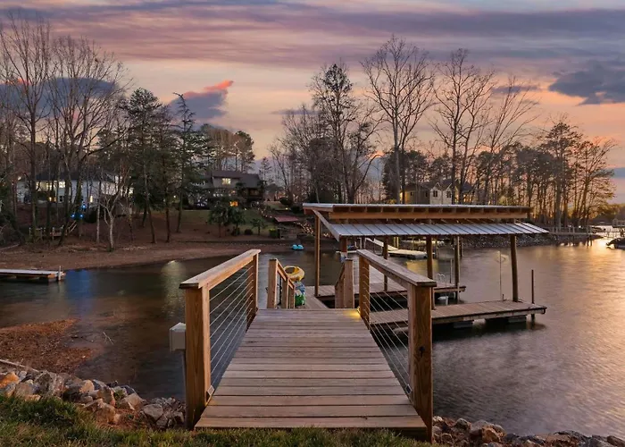 Southern Belle Estate By Avantstay