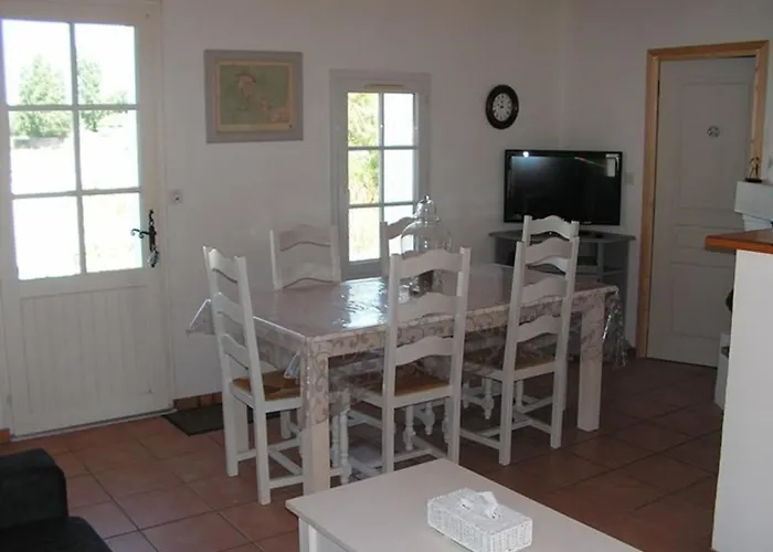 No000-05D Mais 4 Pieces - 6 Couchages Noirmoutier