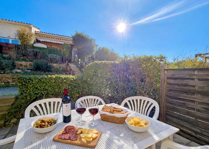 L’Instant Douceur, 2 pers, Piscine à Calvisson