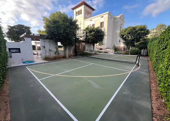 Villa Maria