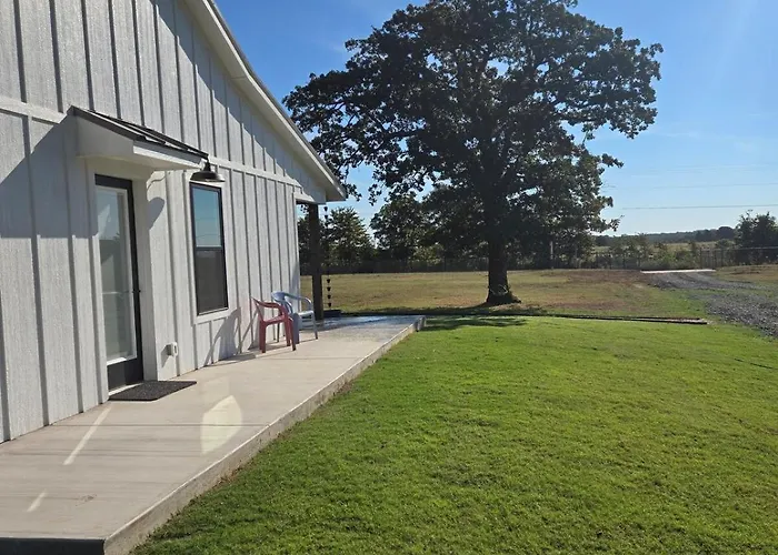 New Lux Cottage By Lake, King Bed, Full Kit, Wi-Fi
