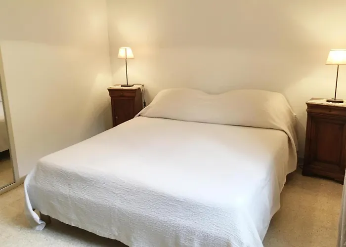 Maison individuelle au calme avec piscine