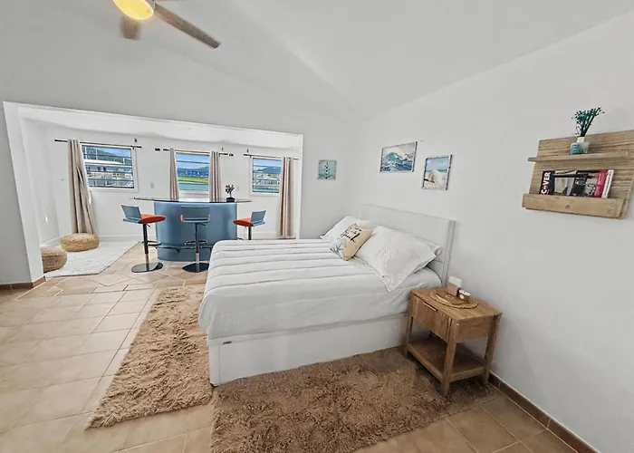 Villa Sunrise Jolly Harbour Waterfront Retreat