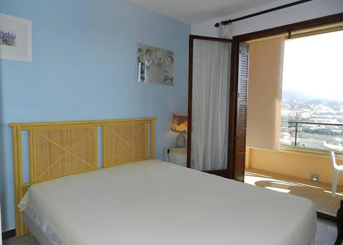 Appartement 3 pièces 4 couchages – Au calme avec piscine collective, parking - FR-1-251-928