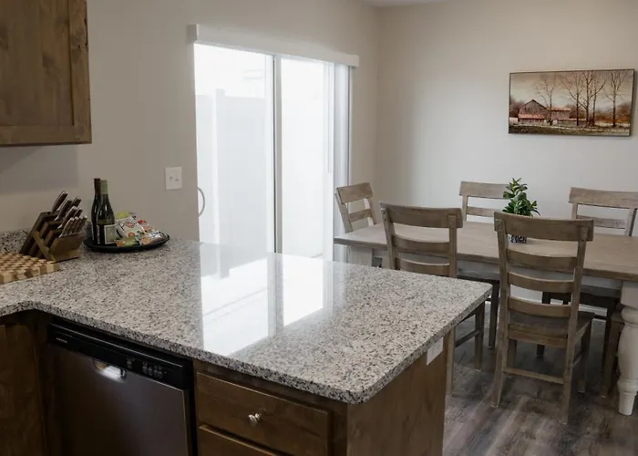 Beautiful Home Near Idaho Falls Airport #3