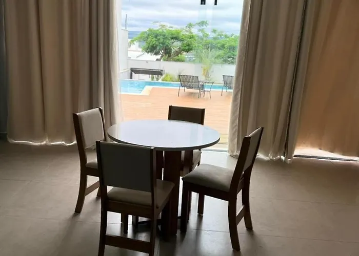 Loft com piscina Proximo a Serra Negra