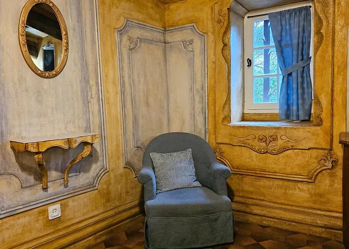 Gîte Custhom St Guilhem-le-Désert