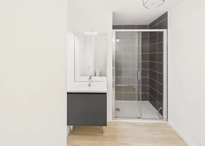 Plein centre ville - Appart pour 2 avec balcon