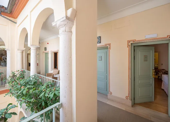 Casa Romana Boutique