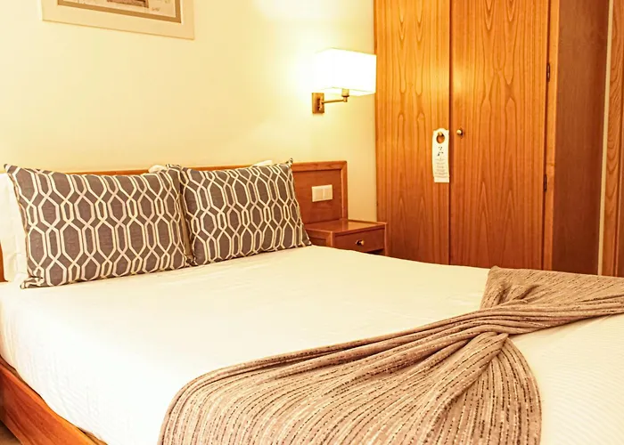Hotel Dos Loios