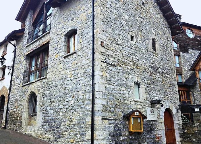 Abadia Del Pirineo