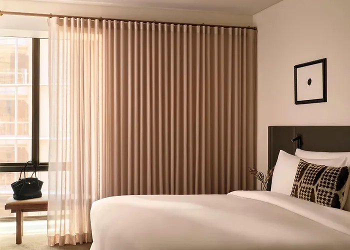 Resort: Sofitel Sydney Wentworth