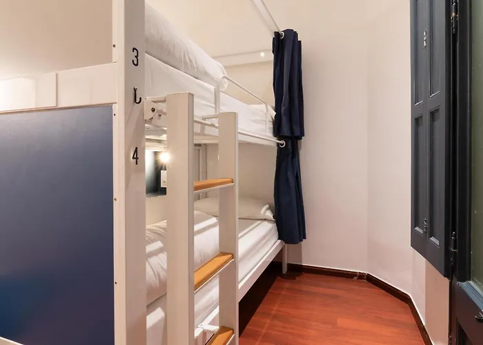 The Hostels Central House Barcelona Gracia