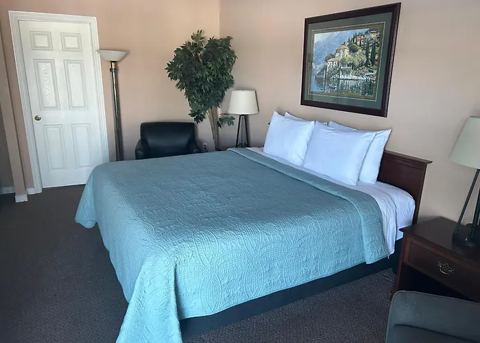 Motel: Lakeview Resort Motel