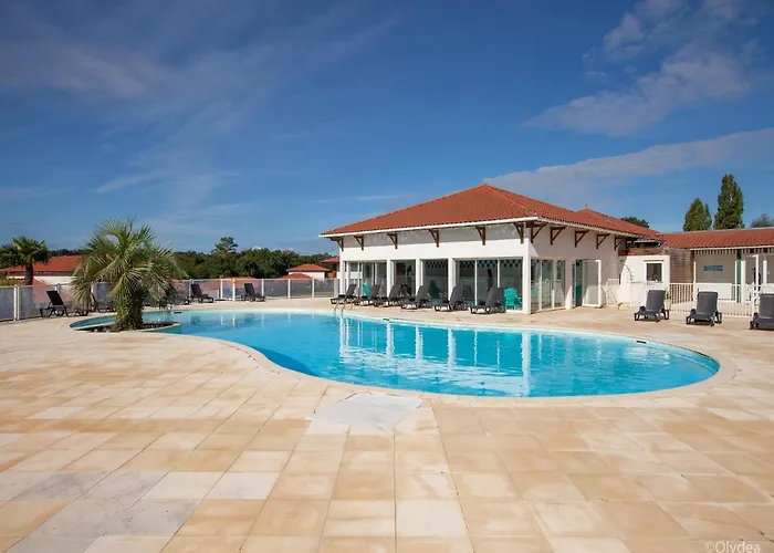 Countryside Holiday Home With Pool