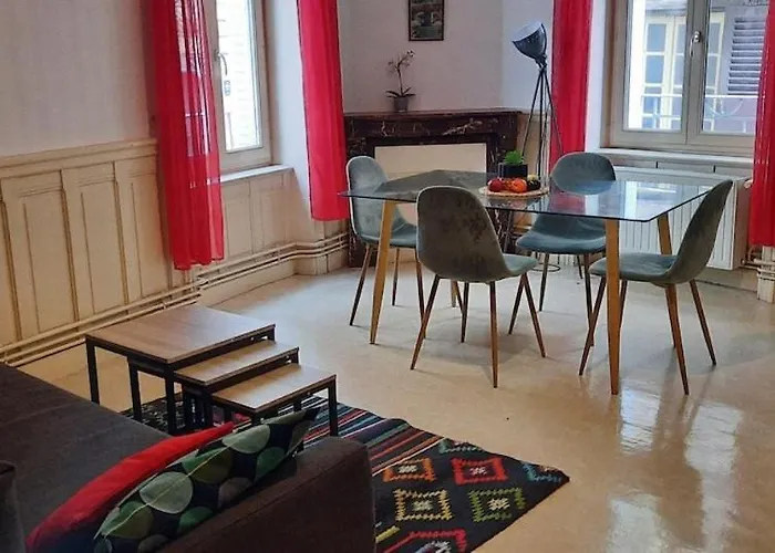 CAP COUTELLERIE - Séjours Pros ou Familles en hypercentre de Thiers