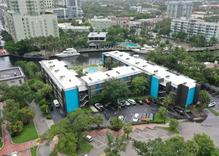 Designer River View Apartments