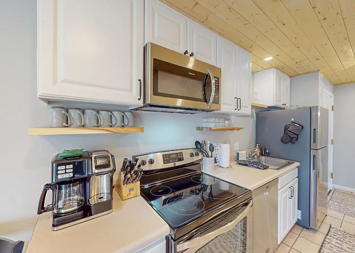 Villa: Scandinavian Lodge 203