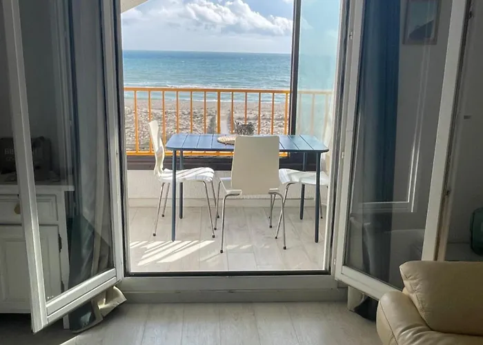 Bella vista ,accès direct plage, front de mer, vue mer panoramique