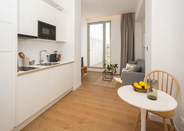 The Babel Community Hotel - Vieux Port