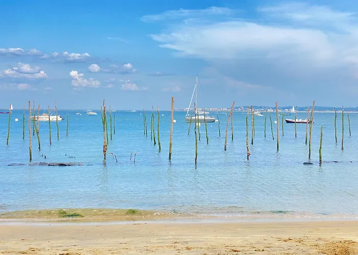 Aux portes des cabanes à huîtres - plage