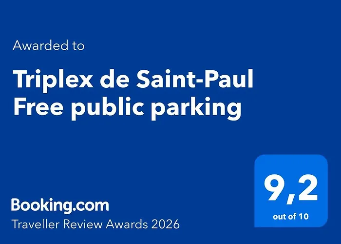 Triplex de Saint-Paul Free public parking