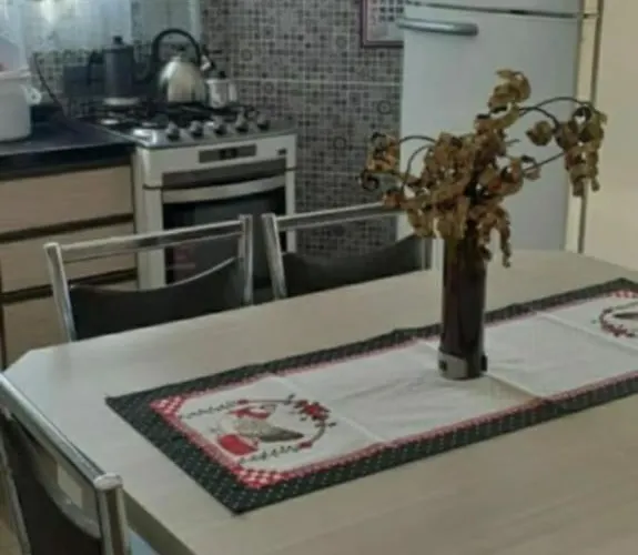 Casa 100m da Praia, Sinuca e Churrasqueira - amarela