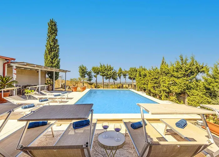 Villa Ardith By Villa Plus