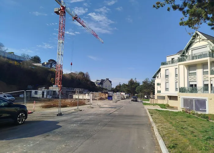 Les pins 201 - Appt à moins dun km de la plage