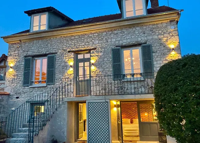 La Folie Giverny - Villa Premium - 3 Suites VIP - 8 Pièces 150M2- Centre Village - Maison privatisée -Jardin paysagé - Parking-
