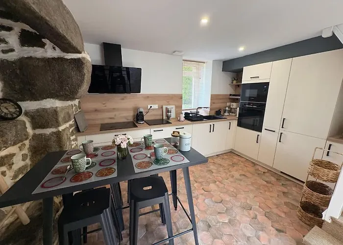 Le Rumorvan - Magnifique maison en pierre renovee