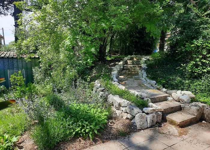 Domaine La Salamandre - Piscine&Forêt privée, Vue sur Vallée