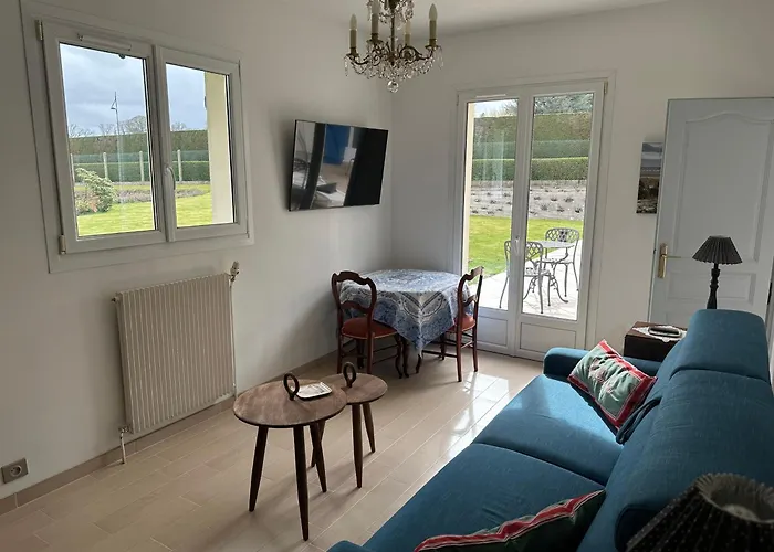 Garden-Level Studio