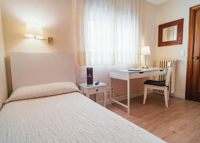 Casa de huéspedes: Hostal Cortes