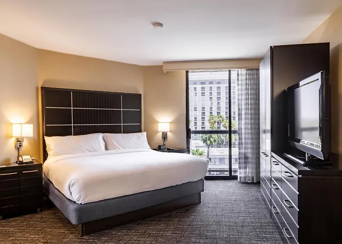 Embassy Suites - International Airport/North