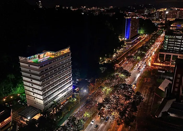 Howard Johnson By Wyndham Kota Kinabalu City Centre, Formerly Hotel Shangri-La Kota Kinabalu