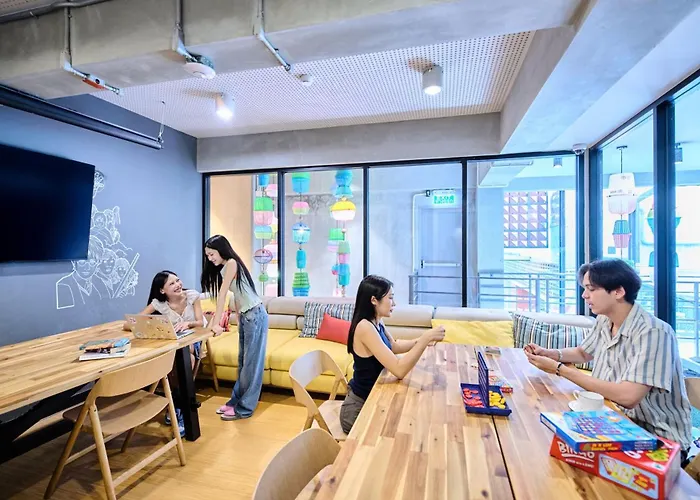 Hostel: Lub D Bangkok Siam - New Look, Across From Mbk & Skytrain Access