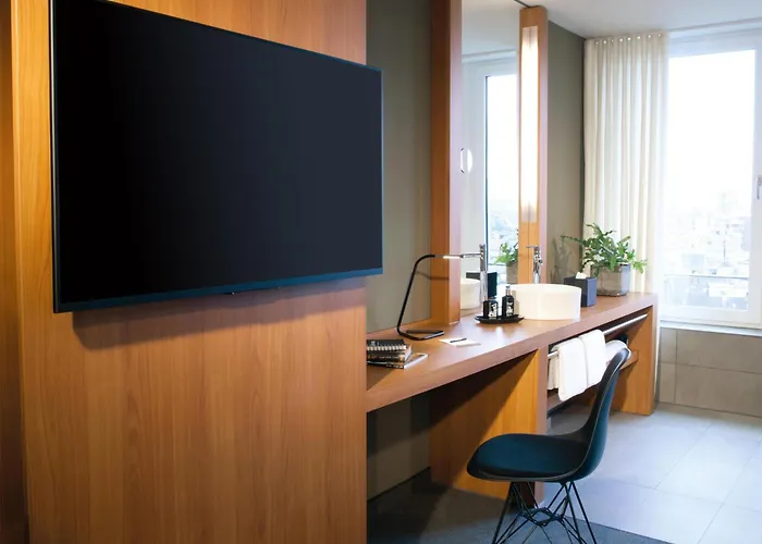 Me And All Hotel Dusseldorf, By Hyatt