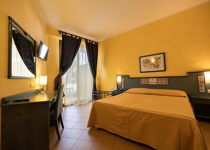 Dolcestate Hotel -Club