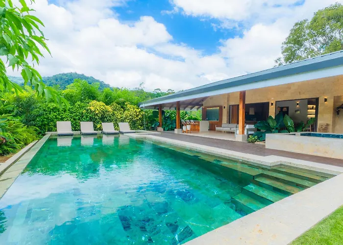 Beach hotel: Chachagua Rainforest Hotel & Hot Springs