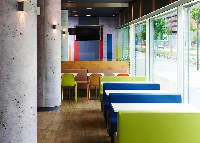 Pet Friendly hotel: Ibis Budget Zurich City West