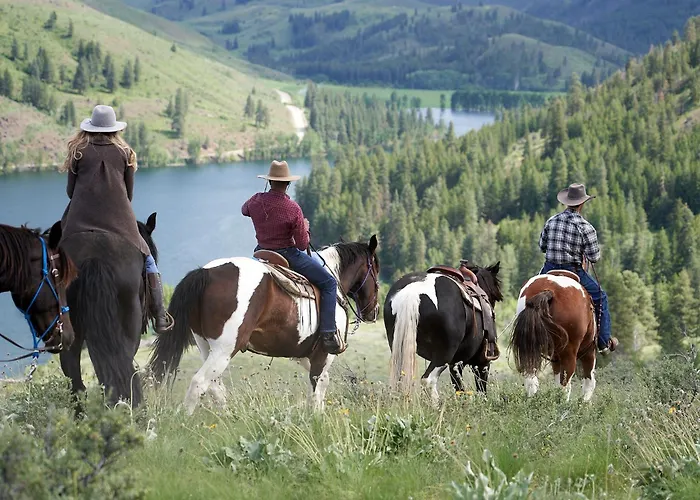 3 star hotel: Sun Mountain Lodge