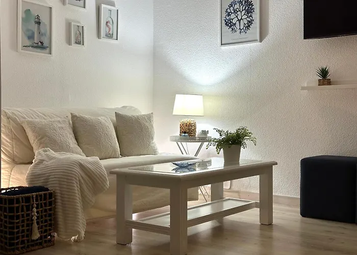 Casa de vacaciones: NUEVO!!! 5 min andando la PLAYA!! Las Camelias Somo REFORMADO totalmente