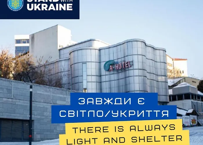 Hotel near College: Campus Community A-Hotel