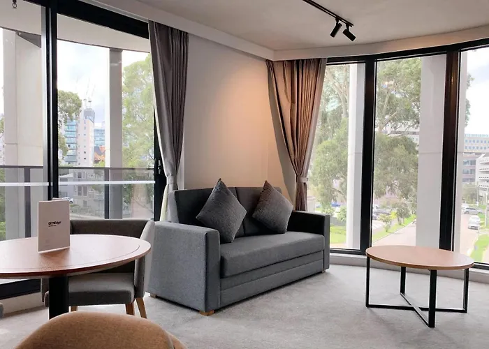 Pet Friendly hotel: Clarion Apartments South Melbourne